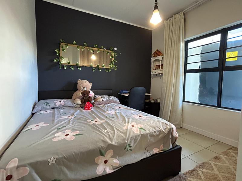 To Let 3 Bedroom Property for Rent in Sandown Western Cape